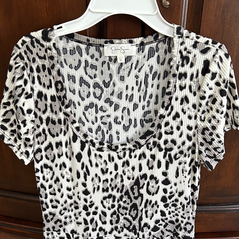 Jessica Simpson Black and White Leopard Print Women's dress